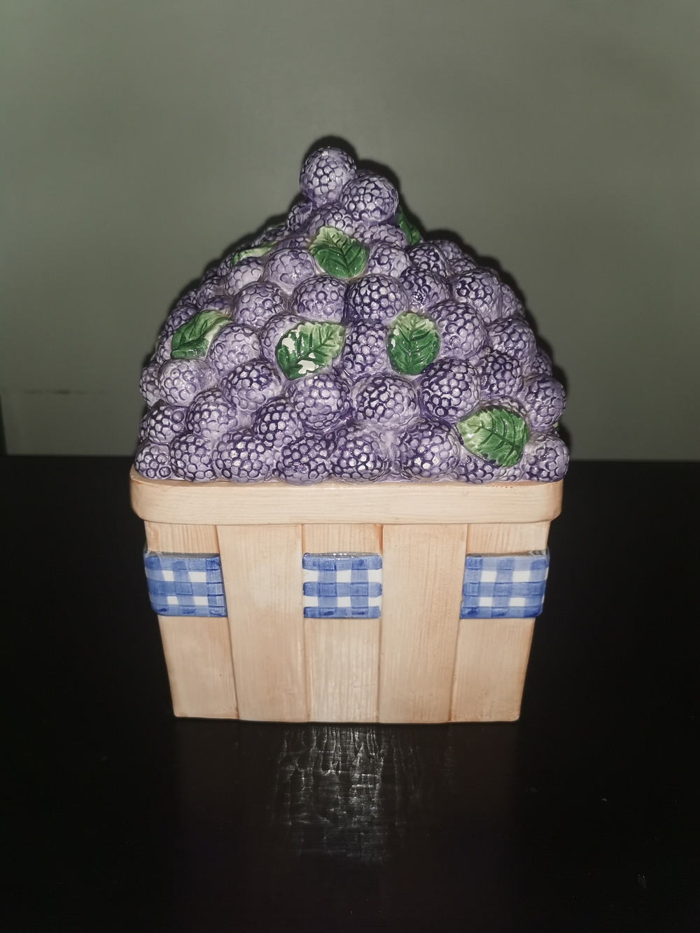 Vintage 70s Ceramic‎ Blueberry Basket Cookie Jar